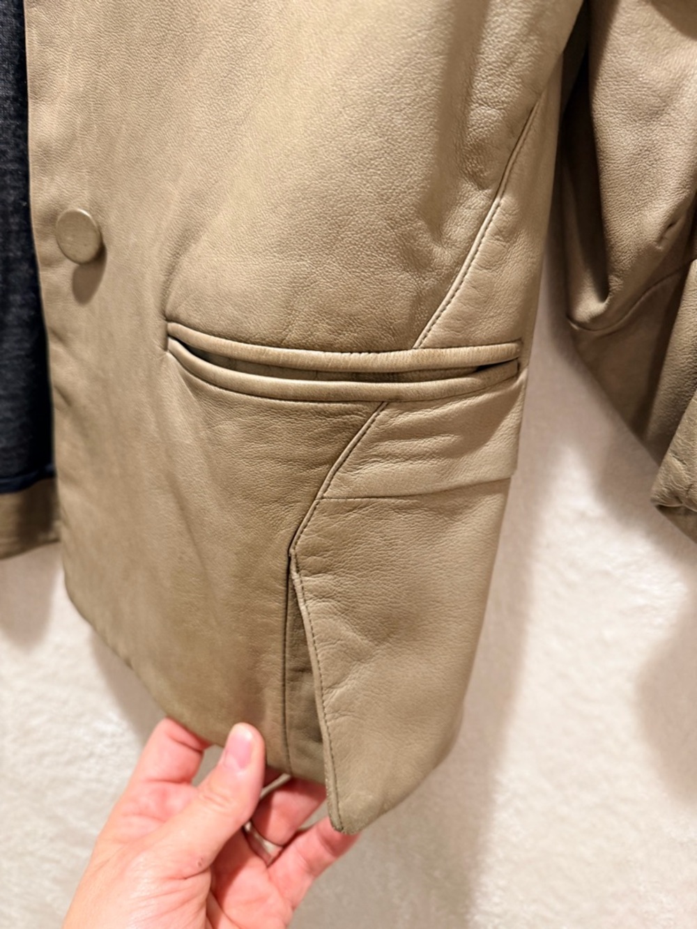 Marni minimalist leather jacket cropped 34 sleeve italian size 38 Quiet Luxury - Picture 8 of 13